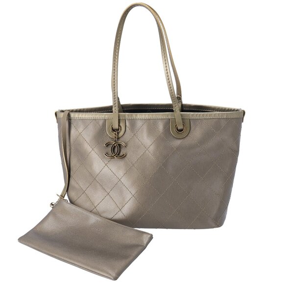 CHANEL Wild Stitch On the Road Shoulder Bag A92211 Khaki Gold - Picture 1 of 11